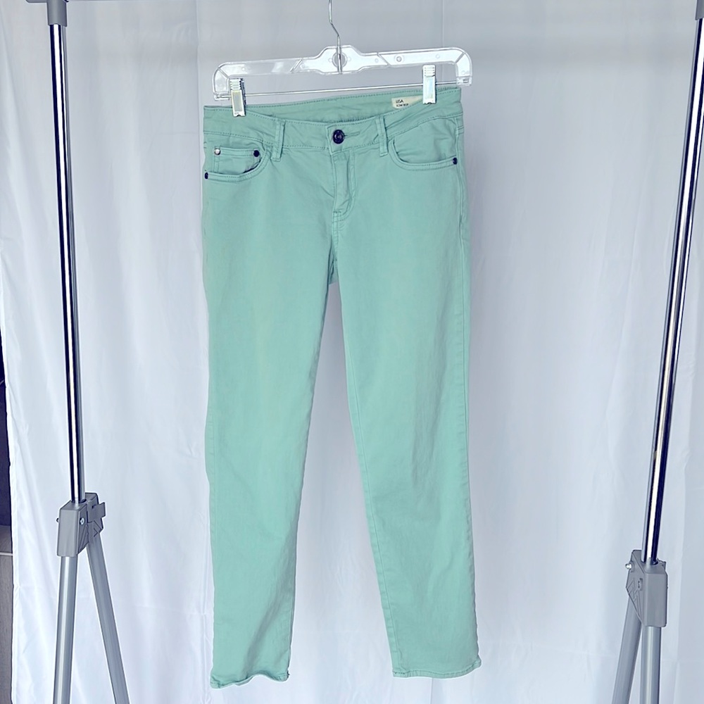 Buffalo Jeans low rise crop Jean